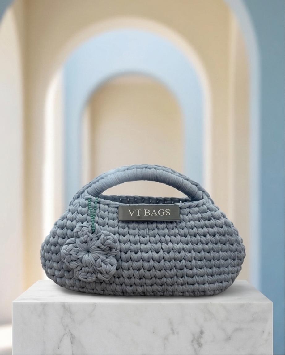 BORSA ARTIGIANALE MODELLO “SOFT CLOUD” – VT BAGS