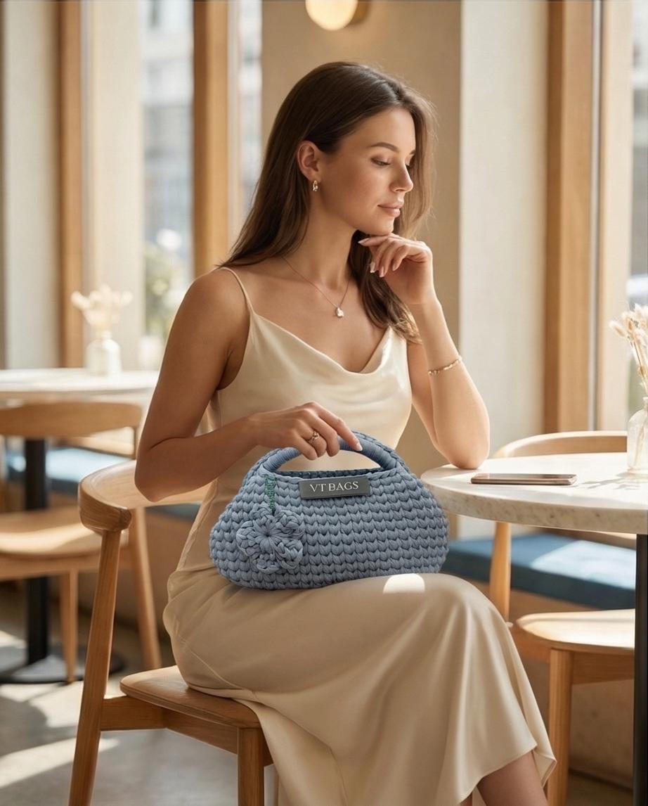 BORSA ARTIGIANALE MODELLO “SOFT CLOUD” – VT BAGS