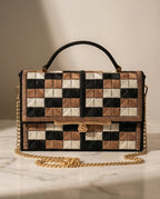 Luxury Handmade Bag Black & Gold – Borsa Artigianale con Catena Dorata