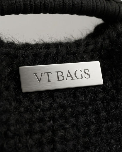 VT BAGS – MINI BORSA NERA IN PELLICCIA