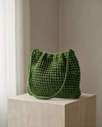 VT BAGS – MODELLO “FOREST EMERALD BUCKET BAG”