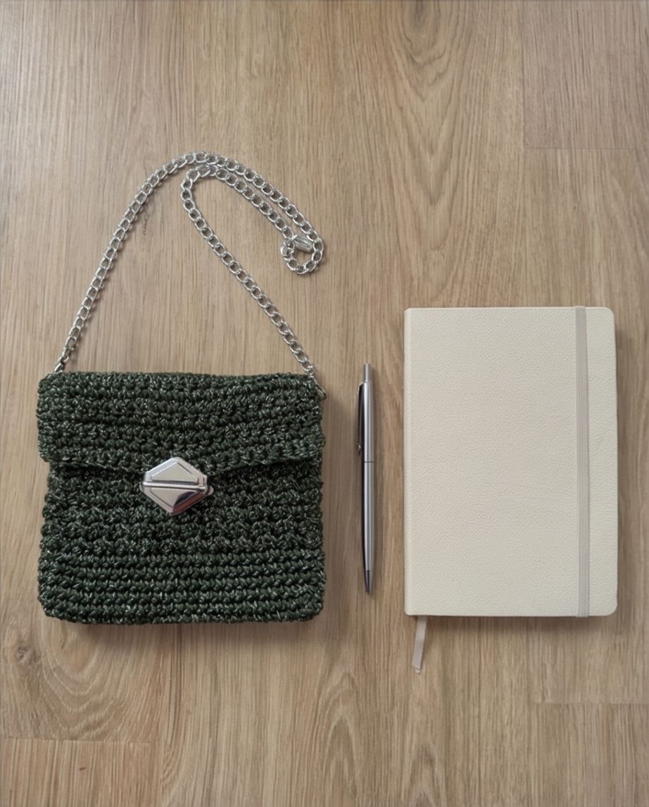 VT BAGS – MODELLO “FOREST GLAM MINI BAG”