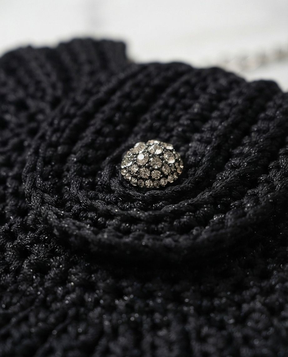 VT BAGS – MODELLO “MIDNIGHT BLOOM MOON BAG”