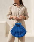 VT BAGS – MODELLO “ROYAL BLUE SCULPT BAG”
