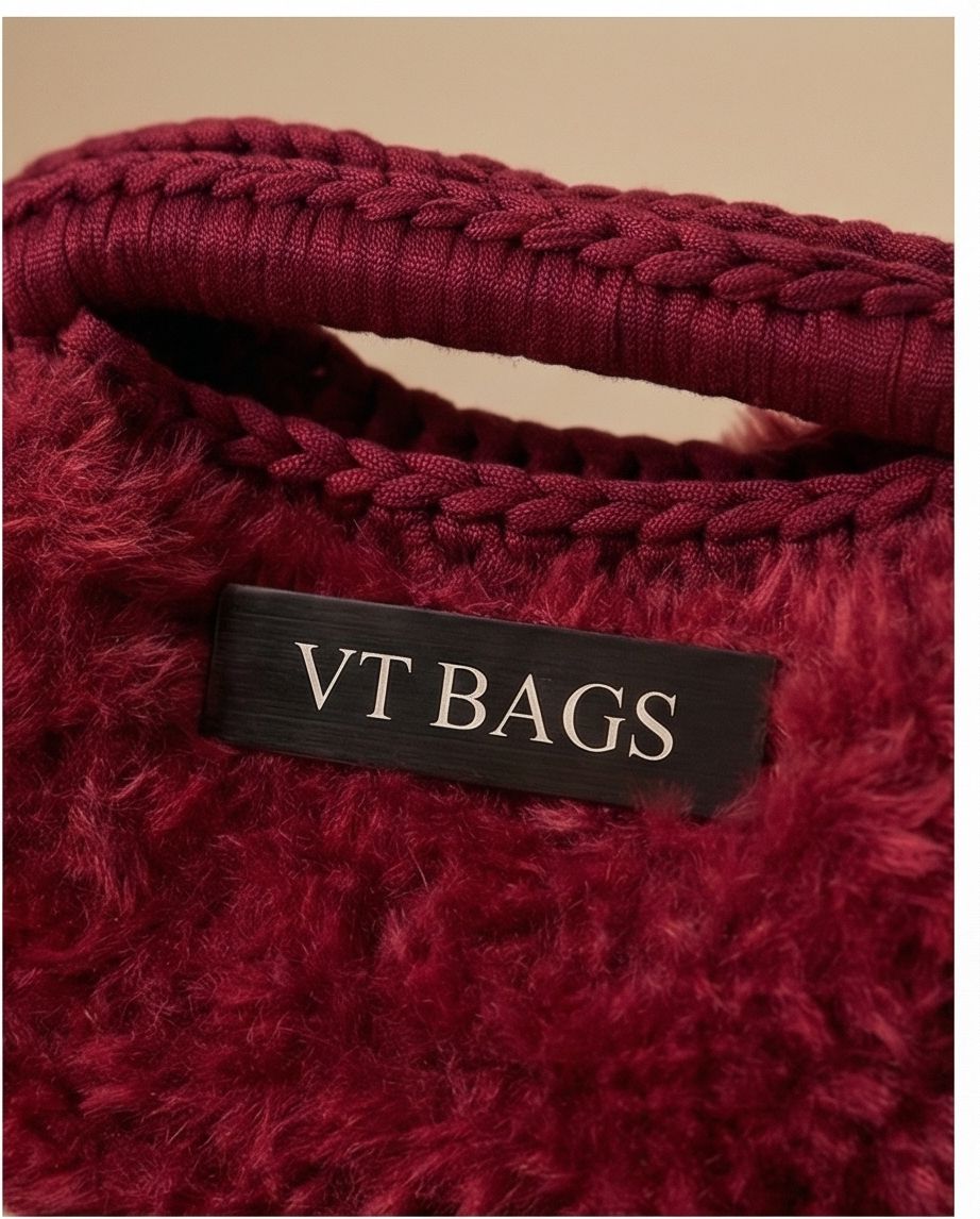 VT BAGS – MODELLO “RUBY FUR MINI BAG”