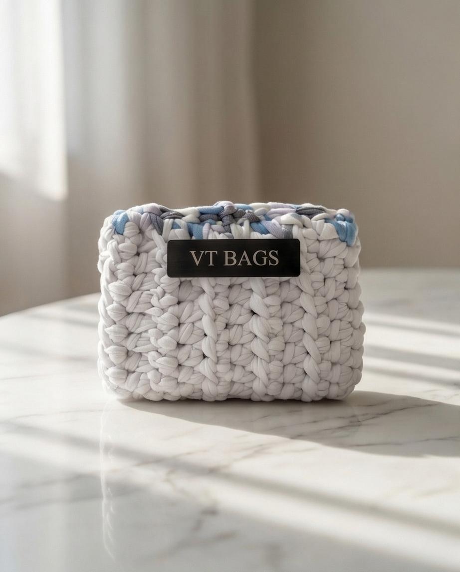 BORSE VT – MODELLO “SKY MINI POUCH”