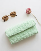 VT BAGS – MODELLO "SOFT MINT PEARL CLUTCH"