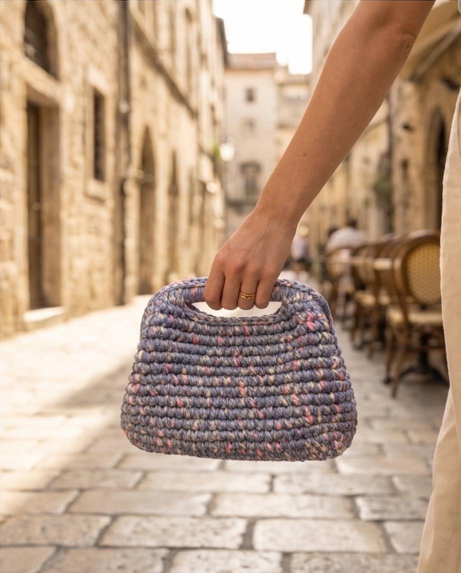 VT BAGS – MODELLO “URBAN TWEED HANDCRAFT BAG”