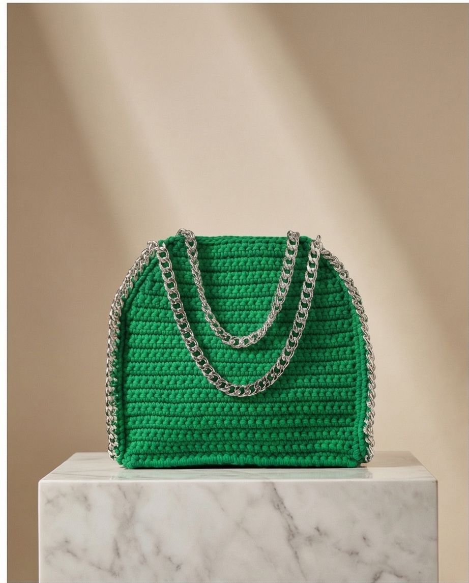 VT Bags Emerald Chain Tote