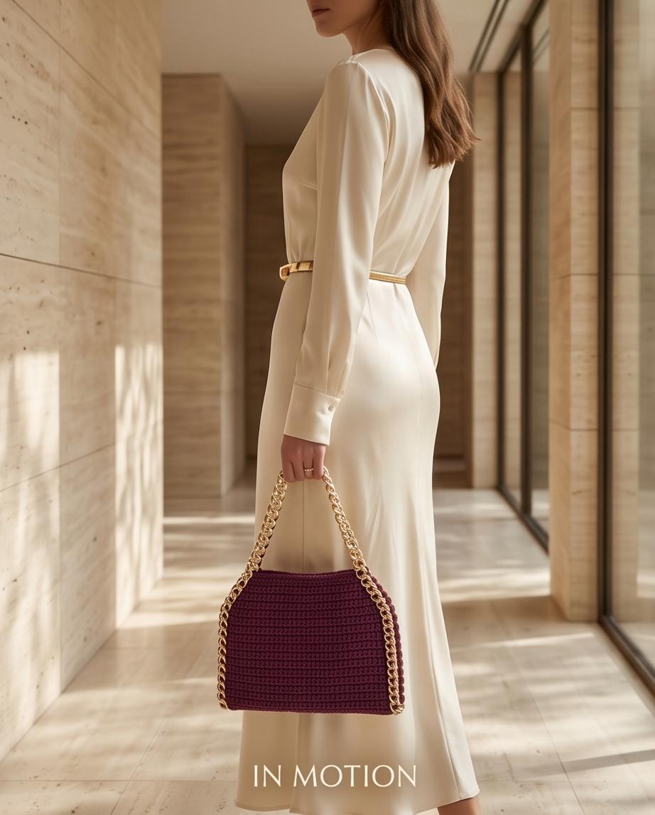 VTBags Burgundy Chain Crochet Bag