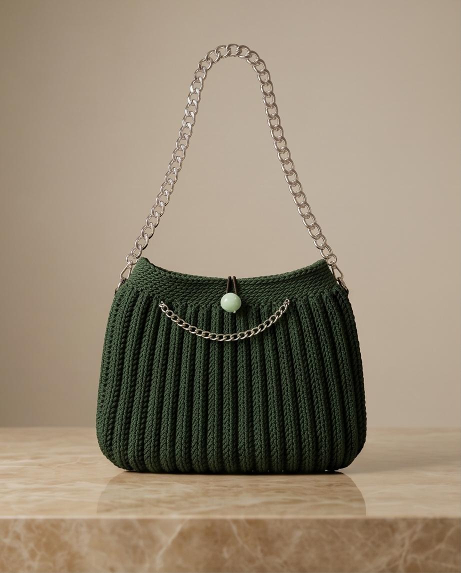 Emerald Chain Artisan Bag