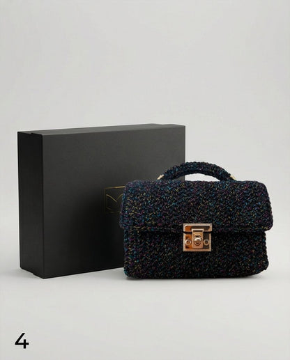Mini Bag Handmade Multicolore Brillante con Catena Dorata